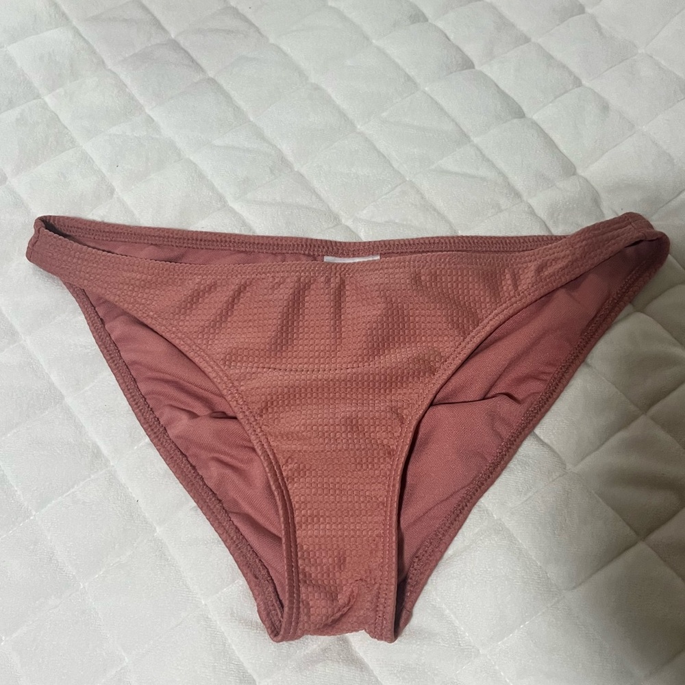 Pink textured bikini bottoms size S